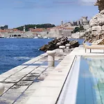 Glavic Otel