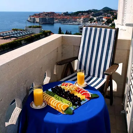 Glavic فندق دوبروفينك